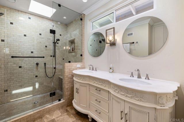 Detail Gallery Image 24 of 30 For 3298 Mercer Ln, San Diego,  CA 92122 - 3 Beds | 2 Baths