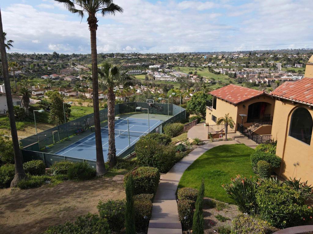 MLS #250017946SD img 11