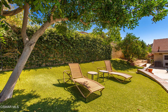 3581 Rachael Avenue, Simi Valley CA: https://media.crmls.org/mediaz/580fb474-affd-4aa4-8e96-b6b257718703.jpg