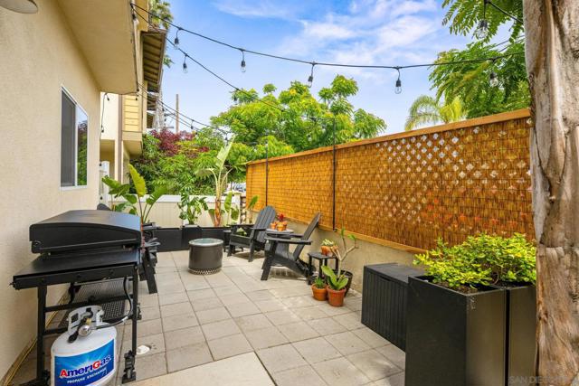 1289 Donax, Imperial Beach CA: https://media.crmls.org/mediaz/581049dd-803c-49e8-abd9-4226144dad5a.jpg