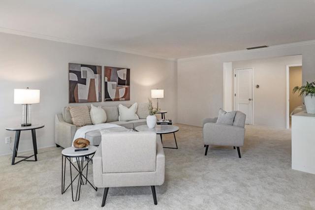 2435 Sharon Oaks Drive, Menlo Park CA: https://media.crmls.org/mediaz/58105a6a-b3ae-4958-a348-dc6c37cdba5b.jpg