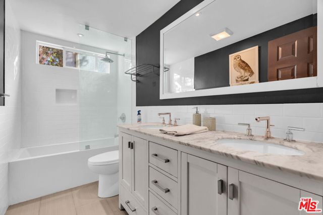 7170 Deveron Ridge Road, West Hills CA: https://media.crmls.org/mediaz/5810c0b1-62b2-4988-81e8-9e81e8bc8436.jpg