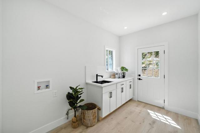 6650 Johnston Road, Pleasanton CA: https://media.crmls.org/mediaz/581137fc-8b3f-49a8-a823-db130d133b42.jpg