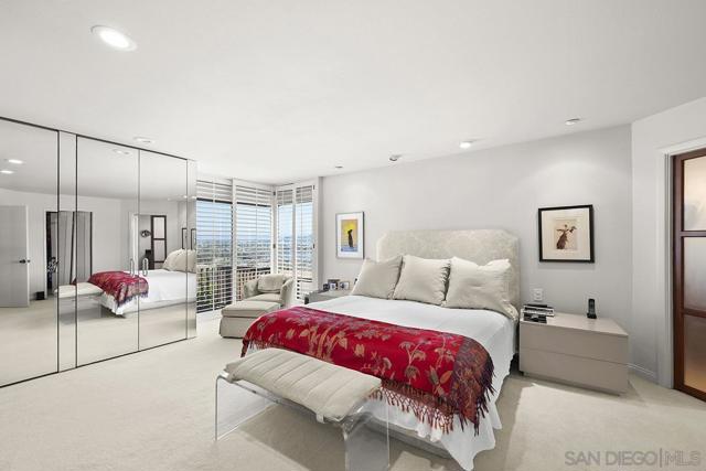 6346 Ridge Manor Avenue, San Diego CA: https://media.crmls.org/mediaz/58121067-ad2d-406c-ad3a-979ffacef28c.jpg