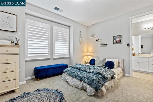 369 Parkfield Way, Oakley CA: https://media.crmls.org/mediaz/581316e4-296a-4196-93f4-bfb1997708bc.jpg
