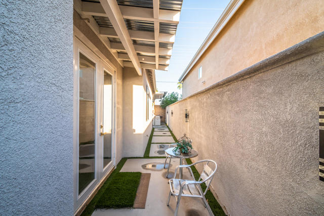 Image 60 of 62 For 48806 Barrymore Street