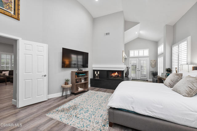 4646 Pine Valley Place, Westlake Village CA: https://media.crmls.org/mediaz/5814ac2b-be36-416e-855f-83cf0be7ff67.jpg