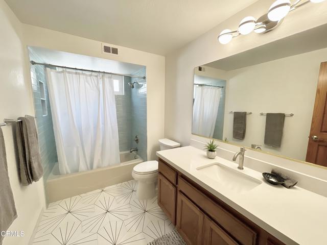 Detail Gallery Image 17 of 26 For 361 Rossmore Dr, Oxnard,  CA 93035 - 2 Beds | 2 Baths