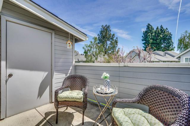 336 Shadow Run Drive, San Jose CA: https://media.crmls.org/mediaz/58164588-6369-4b36-87fb-9abf953f1471.jpg