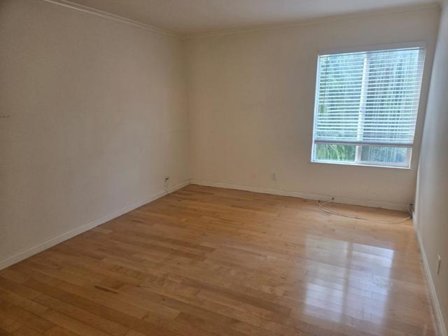 308 Torino Drive, San Carlos CA: https://media.crmls.org/mediaz/5816ea87-3f5f-4028-b28b-f168d04f9680.jpg