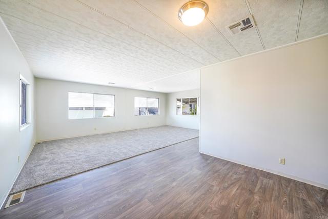 Detail Gallery Image 16 of 41 For 1212 H Street #121,  Ramona,  CA 92065 - 2 Beds | 2 Baths