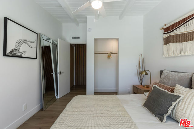 7442 Capps Avenue, Los Angeles CA: https://media.crmls.org/mediaz/5818444f-4711-459e-9658-b955cb7362a8.jpg