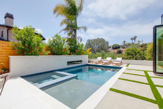 Detail Gallery Image 39 of 54 For 417 Warwick Ave, Cardiff By The Sea,  CA 92007 - 5 Beds | 5/1 Baths