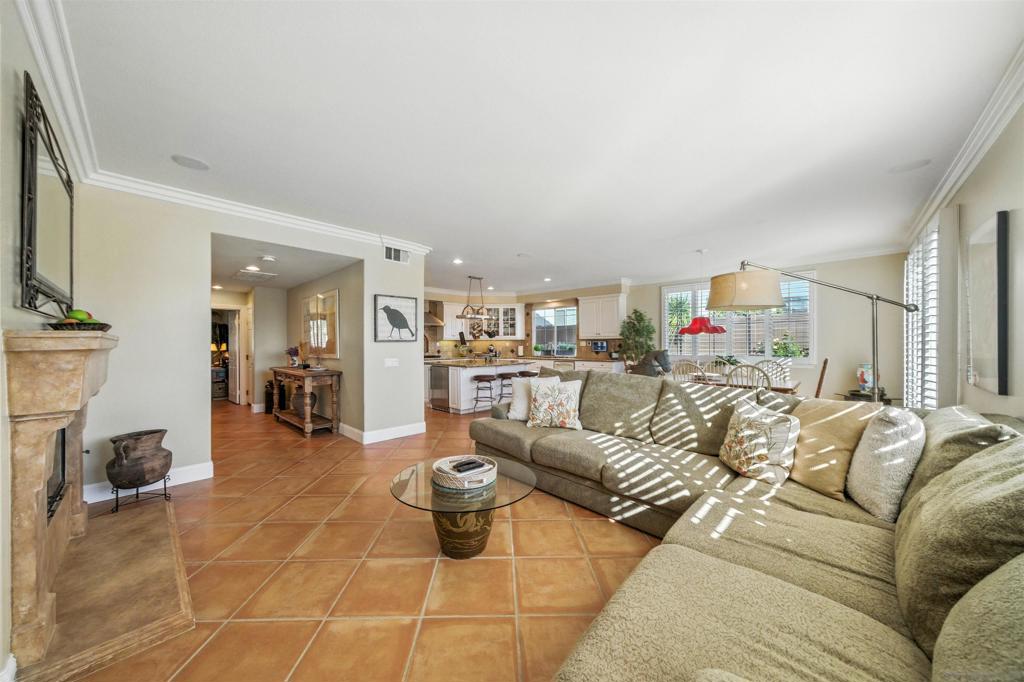 MLS #250031505SD img 19