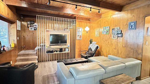 52143 Acorn Lane, Idyllwild CA: https://media.crmls.org/mediaz/5819b958-14da-42a1-a441-80d37e9dee2e.jpg