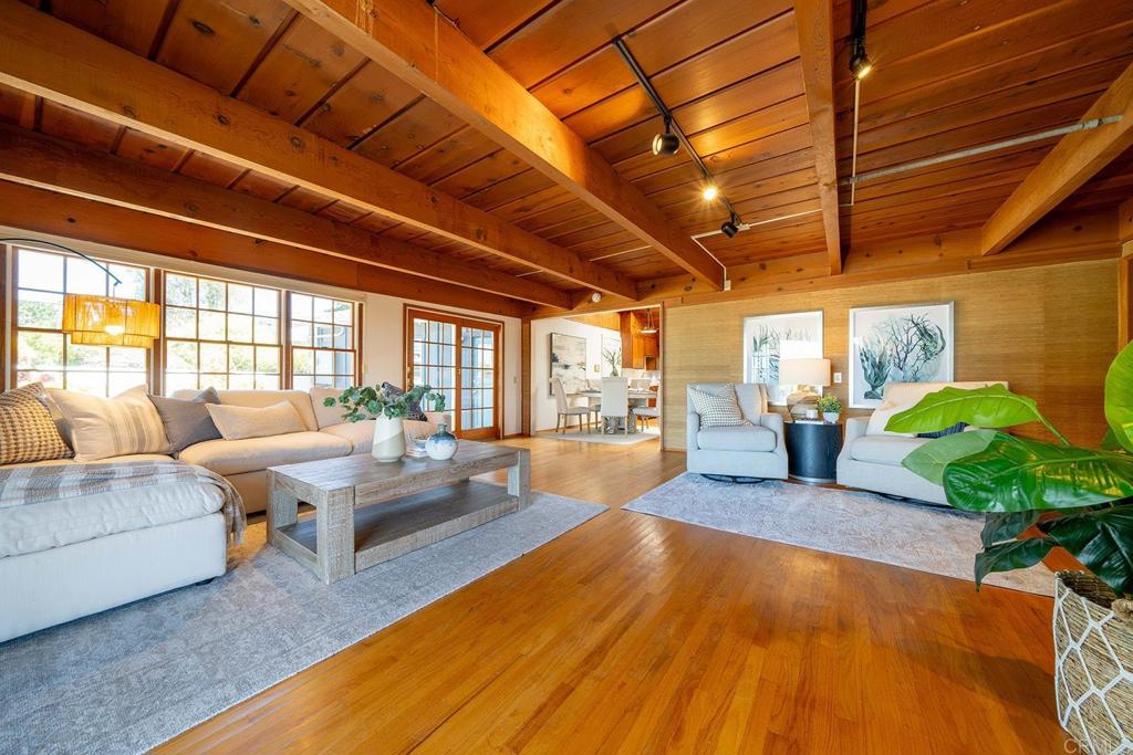 386 13th Street - photo 3