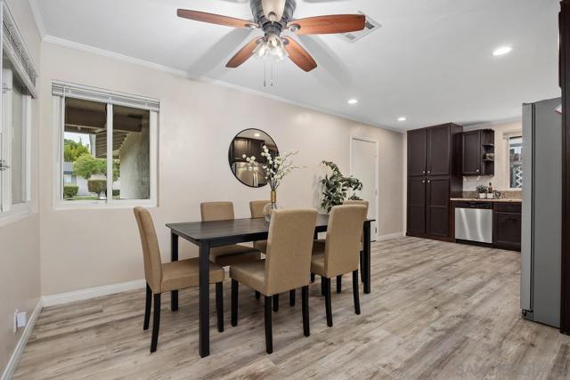 3208 Morningside Drive, Oceanside CA: https://media.crmls.org/mediaz/5819effd-0eb8-40f2-add1-4ffa9eb68733.jpg