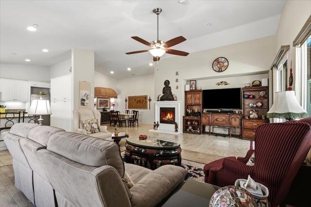 2579 Savanna Way, Palm Springs, CA 92262
