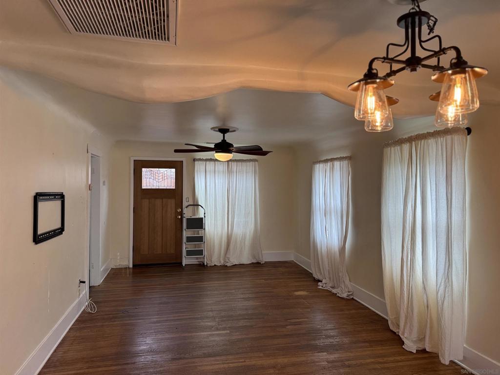 3669 Swift Ave - photo 12