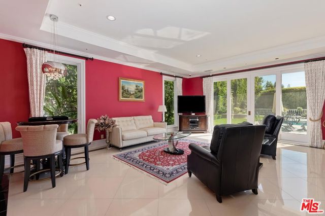 2327 Weybridge Lane, Los Angeles CA: https://media.crmls.org/mediaz/581ae33a-e690-45d4-9c07-26ceb6a2c742.jpg