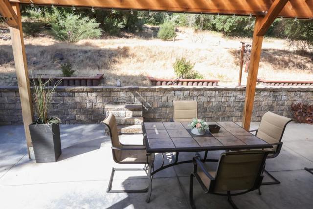 1296 Conference Drive, Scotts Valley CA: https://media.crmls.org/mediaz/581bf0e1-3caa-4fea-8a34-9b28a2d9c9f9.jpg