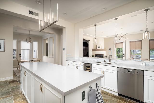 Detail Gallery Image 10 of 40 For 7425 Rancho Cabrillo Trail, San Diego,  CA 92127 - 4 Beds | 3/1 Baths