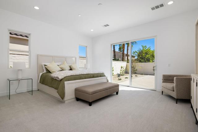57540 Cherrywood Place, La Quinta CA: https://media.crmls.org/mediaz/581c7aab-96f0-4f0d-9db1-8594725cc5d0.jpg