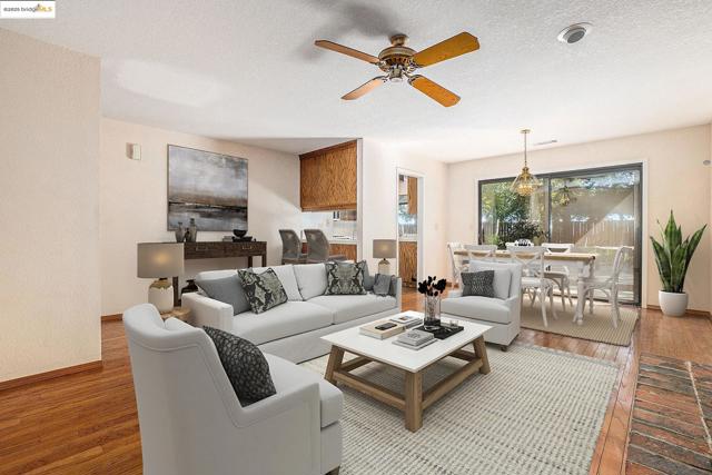 3523 Tabora Drive, Antioch CA: https://media.crmls.org/mediaz/581cc2d8-e7fe-406b-ab97-b7f31425c286.jpg