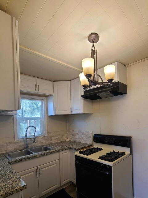 Image 9 of 16 For 261 5th Street