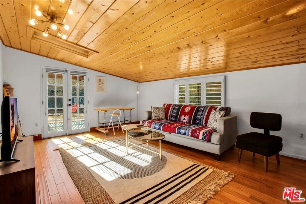 MLS #25606411 image #10