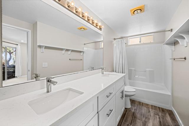 11325 Affinity Ct, San Diego CA: https://media.crmls.org/mediaz/581eaf82-c23c-4b40-9245-a3c31fa2aa18.jpg