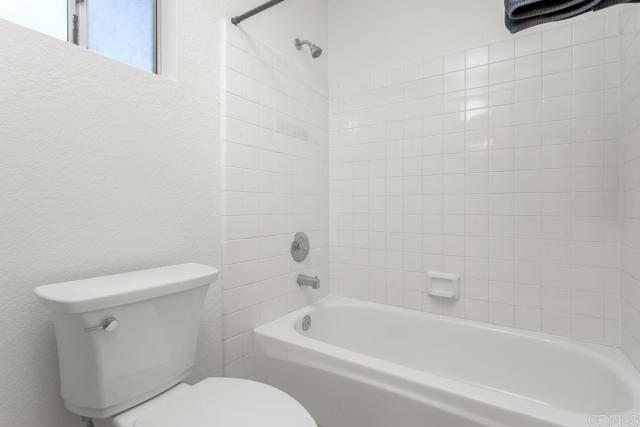 Detail Gallery Image 42 of 50 For 2257 Brookwood Ct, Escondido,  CA 92026 - 4 Beds | 2/1 Baths