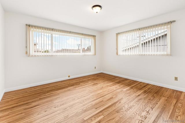 6763 Hibiscus Dr, Lemon Grove CA: https://media.crmls.org/mediaz/581f8fdb-e325-44ed-afa2-2c87e1d4993d.jpg