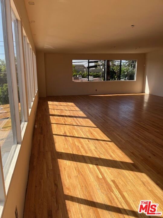  Commercial for Sale in Los Angeles, California