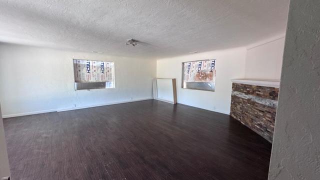 1720 River Road, Modesto CA: https://media.crmls.org/mediaz/58205965-5e6d-4726-8c2d-244cbe4f7ffe.jpg