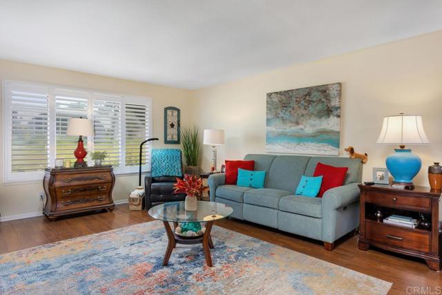 Detail Gallery Image 12 of 32 For 3552 Bartlett Ave, Oceanside,  CA 92057 - 2 Beds | 2 Baths