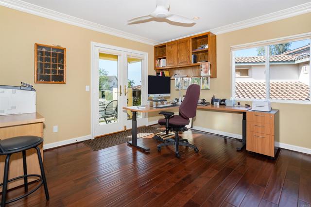 Image 17 of 53 For 473 Sandalwood Court