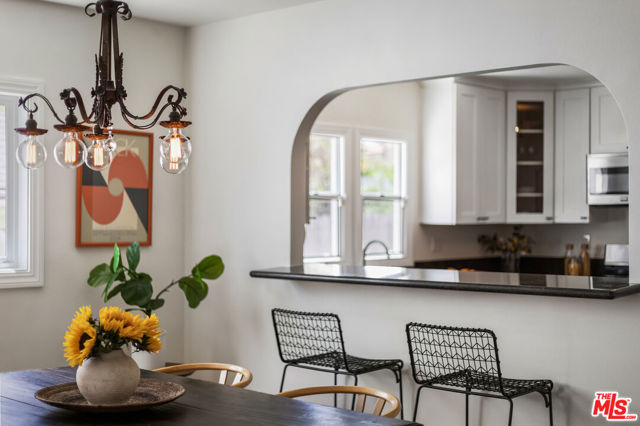 1427 N Coronado Street, Los Angeles CA: https://media.crmls.org/mediaz/5821c78d-5e76-445b-a740-9755bb7fa137.jpg