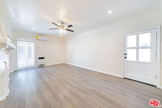 1156 S Bronson Avenue, Los Angeles CA: https://media.crmls.org/mediaz/5821d940-c543-4db7-9256-7b4bfb44ac19.jpg