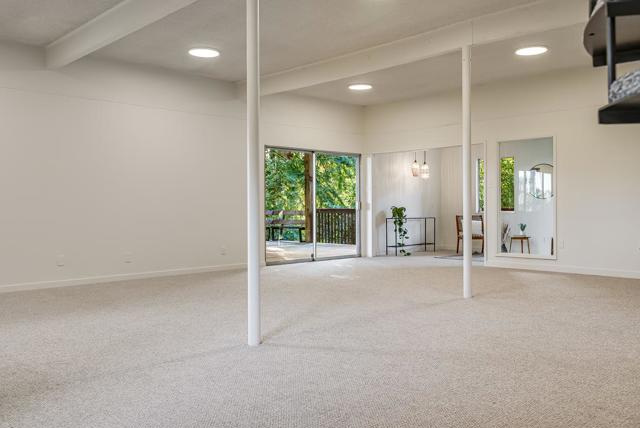 7 Clubhouse Road, Santa Cruz CA: https://media.crmls.org/mediaz/5822038e-aace-432c-bcda-677f9955d883.jpg