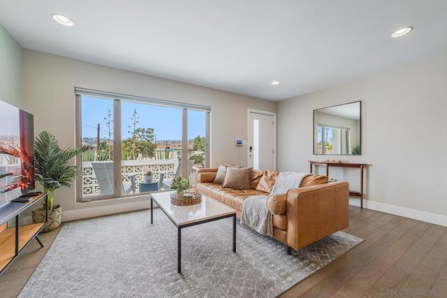 MLS #250038389SD image #14