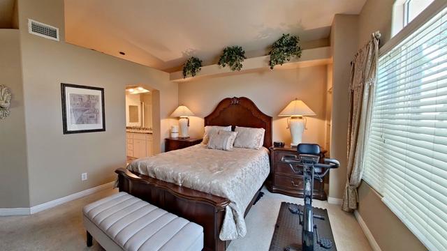 Detail Gallery Image 19 of 34 For 1873 Key Largo Rd, Vista,  CA 92081 - 3 Beds | 2/1 Baths