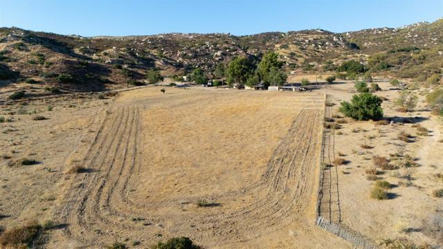 Detail Gallery Image 9 of 32 For 45500 Lewis Valley Rd, Hemet,  CA 92544 - 3 Beds | 2 Baths