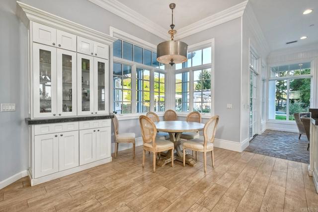 Detail Gallery Image 16 of 71 For 2507 Walinca Way, Vista,  CA 92084 - 4 Beds | 4 Baths