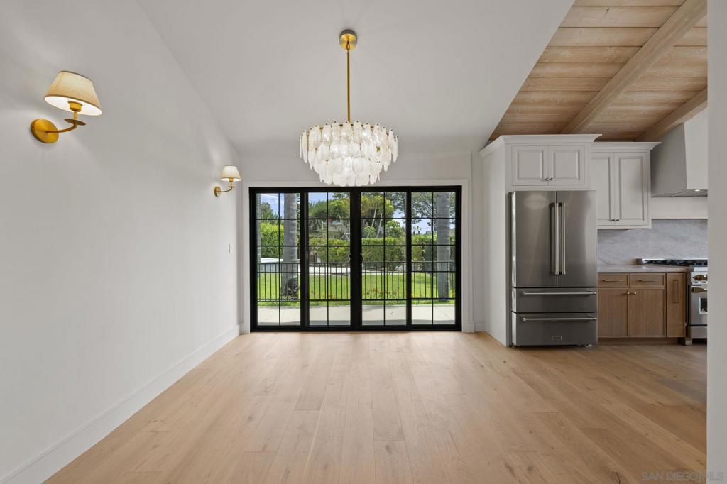 683 Marine View Ave - photo 9