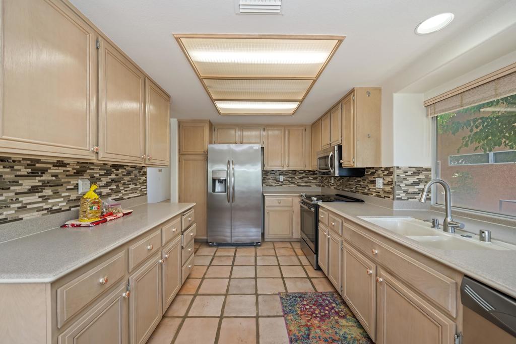 MLS #219133963DA img 12