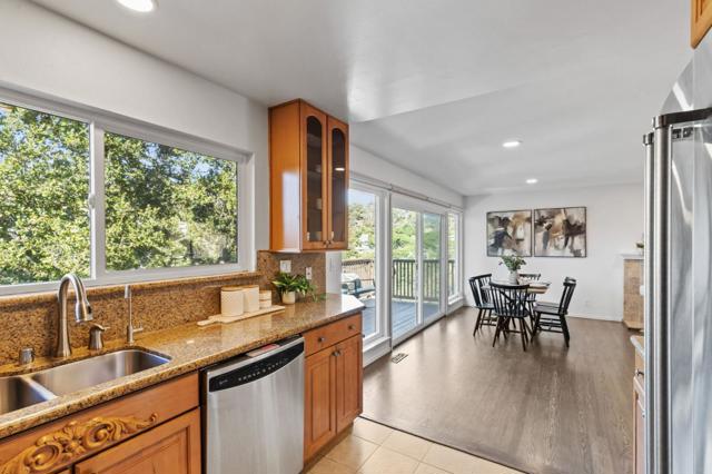 104 Winding Way, San Carlos CA: https://media.crmls.org/mediaz/5826e9b7-e56b-4ed6-b050-b9ba045319bb.jpg