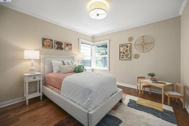 2175 Whyte Park Ave, Walnut Creek CA: https://media.crmls.org/mediaz/5827ab2f-c4e2-48b6-92ba-6dc7f2d7f20c.jpg