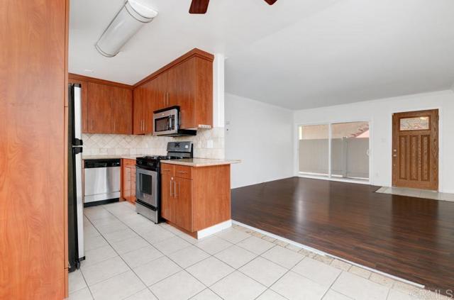 Photo #11: PTP2404227 Listing 