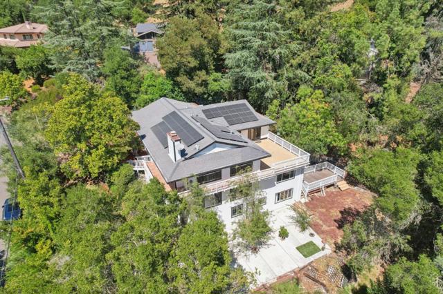 26 Ardor Drive, Orinda CA: https://media.crmls.org/mediaz/58293108-833f-4d50-bdb9-6da8c3add0aa.jpg